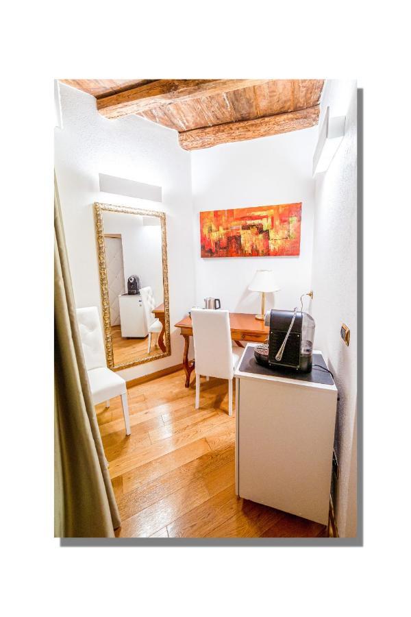 Maison Spagna Suites Рим Екстериор снимка