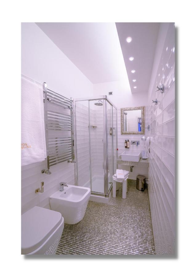 Maison Spagna Suites Рим Екстериор снимка